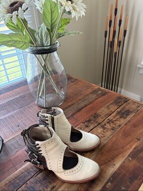 Freebird Leather Cutout Ankle Booties in Cream and Brown